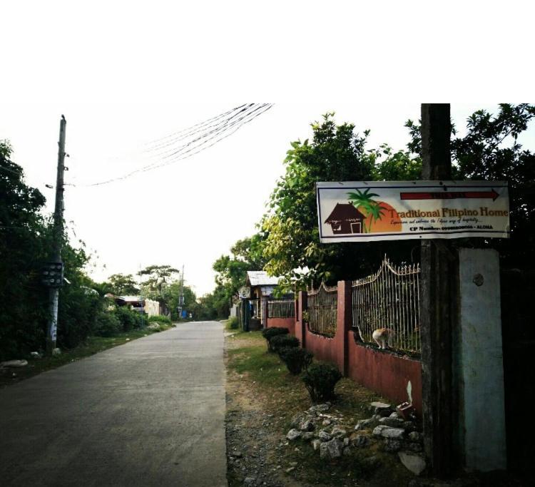 Alona'S Traditional Filipino Home Near 100 Islands Wharf Alaminos Zewnętrze zdjęcie