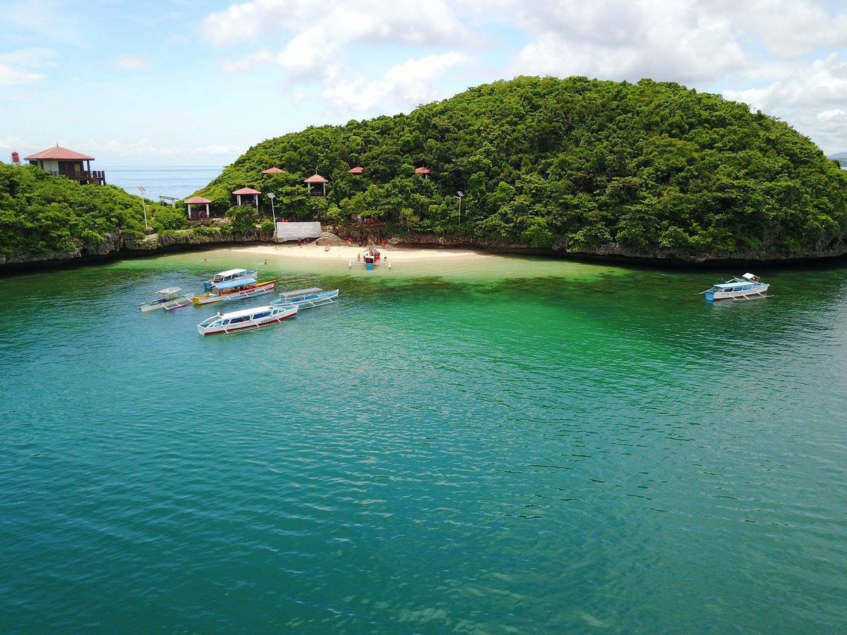 Alona'S Traditional Filipino Home Near 100 Islands Wharf Alaminos Zewnętrze zdjęcie